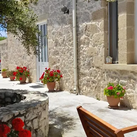 Apartamento Margarita's Stone House